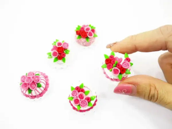 Dollhouse Miniatures Food Set 2cm 5 Mixed Rose Flower Cake Supply Charms 13702 - Image 5