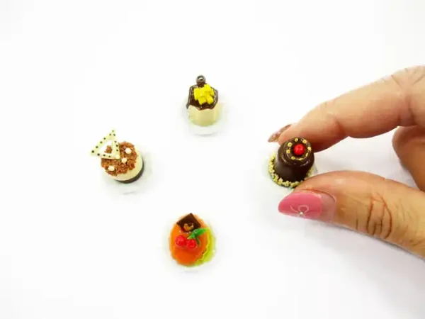 Dollhouse Miniatures Food 1:12 Mini Luxury Cake Dessert Ceramic 4 Plates 13933 - Image 6