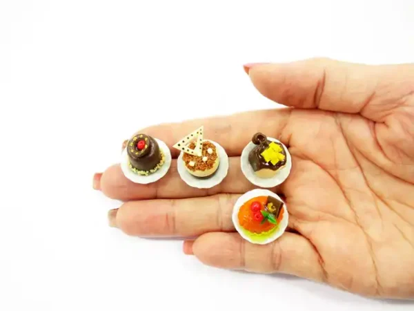 Dollhouse Miniatures Food 1:12 Mini Luxury Cake Dessert Ceramic 4 Plates 13933 - Image 7