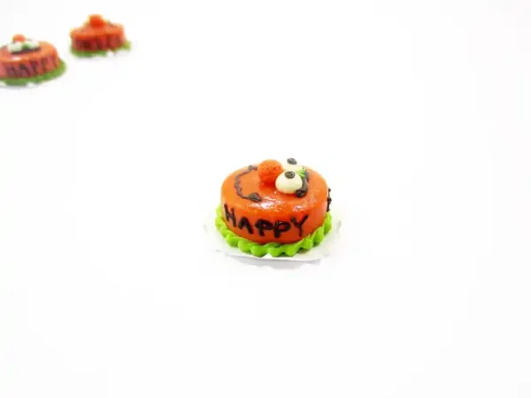 Dollhouse Miniature Halloween Cake 2 cm Happy Fancy Night Seasonal Supply 13993 - Image 4