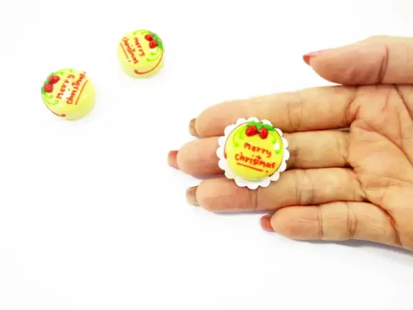 Dollhouse Food Supply 1 Cake 2 cm Christmas Seasonal Dollhouse Miniature 14930 - Image 5