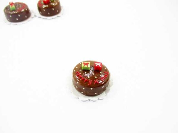 Dollhouse Miniature 1 Cake 2 cm Christmas Seasonal Dollhouse Food Supply 14941