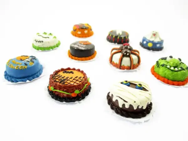 10x20mm Different Halloween Seasonal Cake Dollhouse Miniatures Food 15429 - Image 3