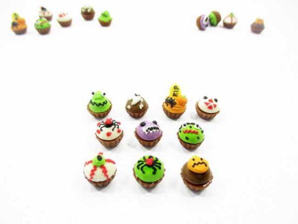 Dollhouse Miniature Food Halloween Seasonal Mixed 10 Cupcake Bakery Supply 15448