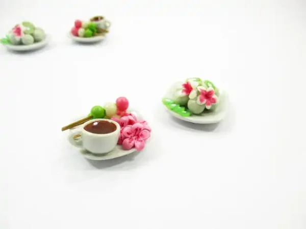 Dollhouse Miniature Food 2 Japanese Dessert Sweets Ceramic Plate 16177 - Image 4