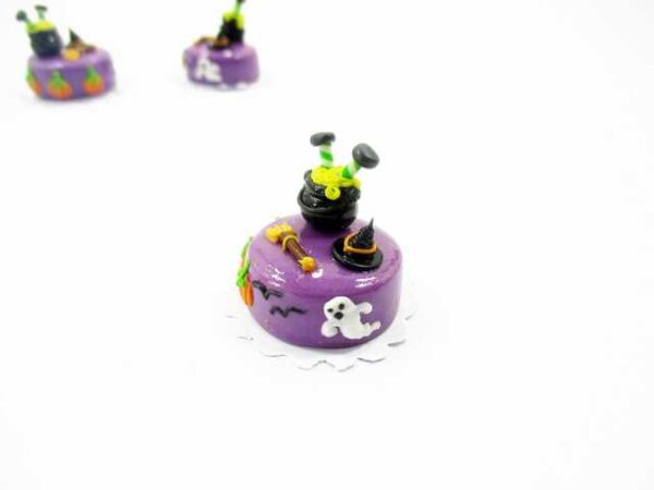 Dollhouse Miniature Food Halloween Cake 2 cm Bakery Seasonal Holiday 16680
