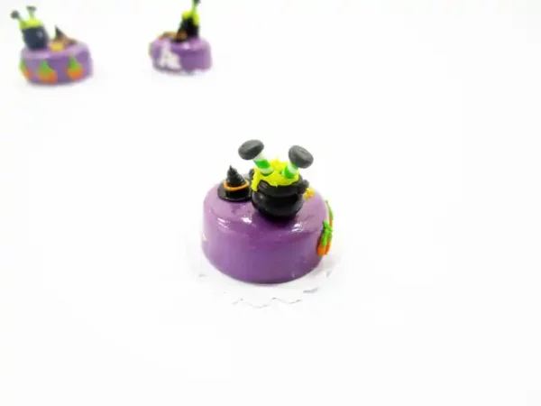 Dollhouse Miniature Food Halloween Cake 2 cm Bakery Seasonal Holiday 16680 - Image 3