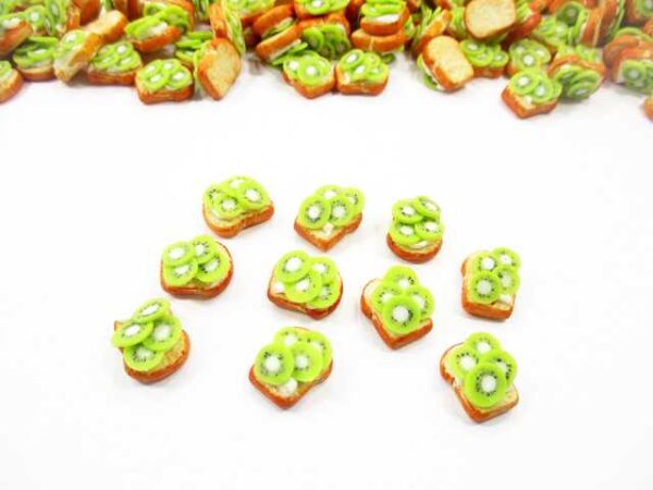 1:12 Dollhouse Food Kiwi Fruit Toast Breakfast Miniature Loose Bread