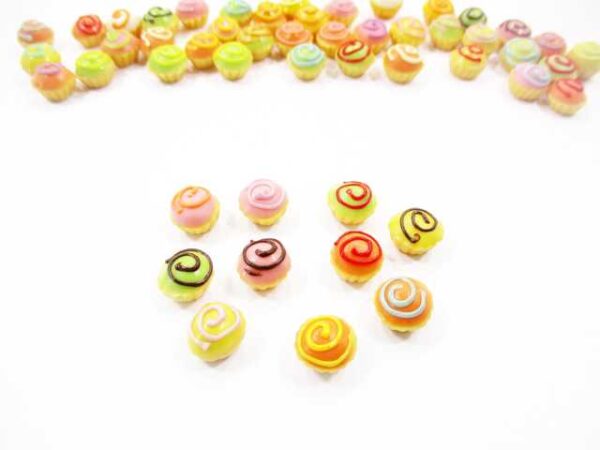 Dollhouse Miniature Food Lot Loose Mixed Cupcakes Bakery Cup Cake Charms