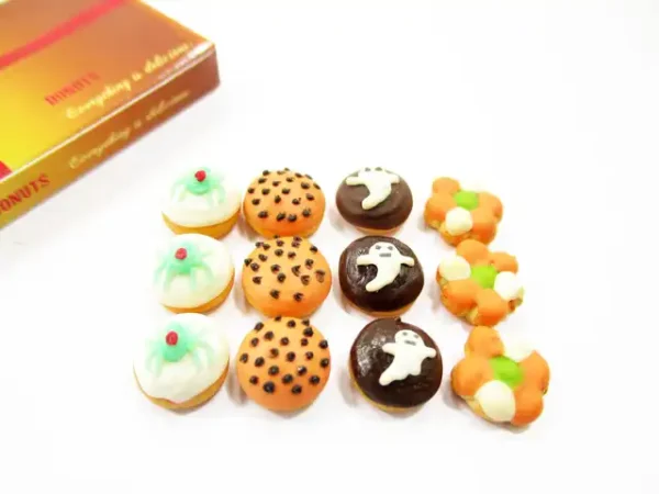 Dollhouse Miniatures Food Halloween seasonal Doughnut Paper Box Supply 14178 - Image 3