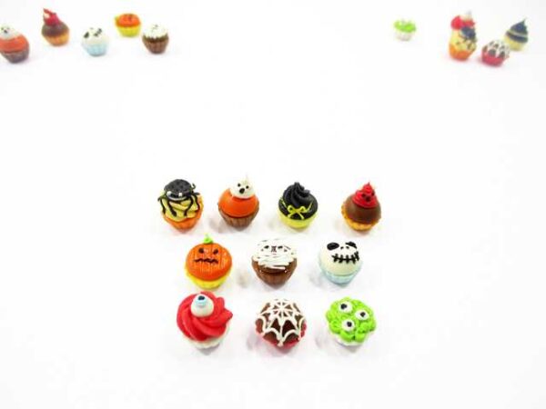 Dollhouse Food Accessories 10 Halloween Cup Cake Bakery Miniature Supply 14912