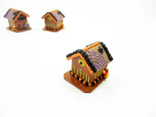 Dollhouse Miniature Halloween Gingerbread House Spider Web Holiday 15442 - Image 3