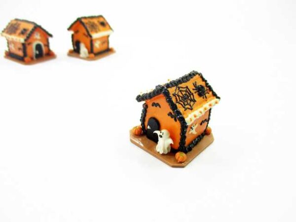 Dollhouse Miniature Halloween Gingerbread House Spider Web Holiday 15445