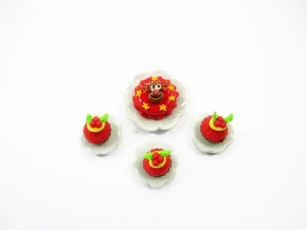 Dollhouse Miniature Food Christmas 1.5 cm Mini Cake Cupcake Ceramic Plate 15503 - Image 3