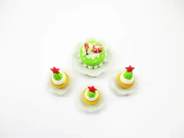 Dollhouse Miniature Food Christmas 1.5 cm Mini Cake Cupcake Ceramic Plate 15504 - Image 3