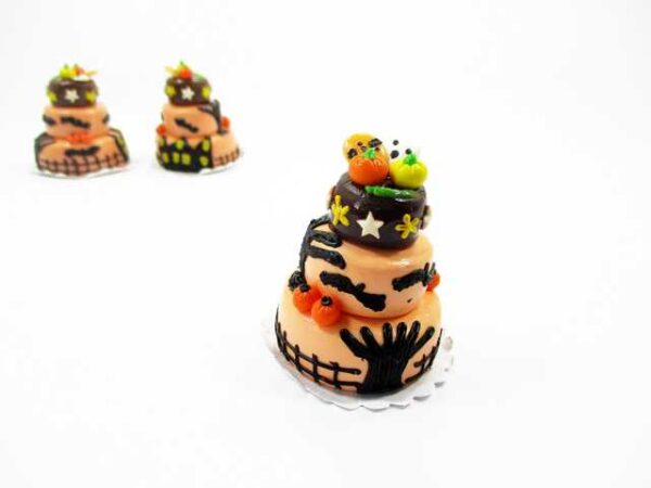 NEW Dollhouse Miniature Food 3 Layer Halloween Cake Seasonal Sweet Cake 15990