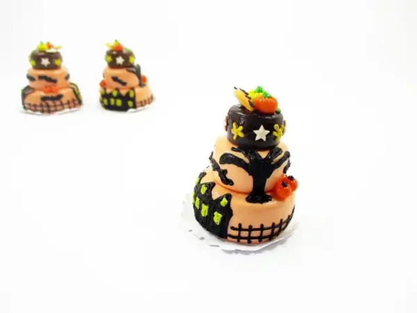 NEW Dollhouse Miniature Food 3 Layer Halloween Cake Seasonal Sweet Cake 15990 - Image 4