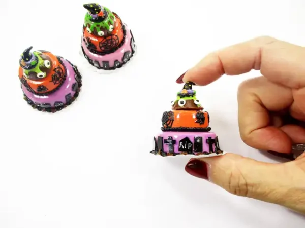 NEW Dollhouse Miniature Food 3 Layer Halloween Cake Seasonal Sweet Cake 15991 - Image 5