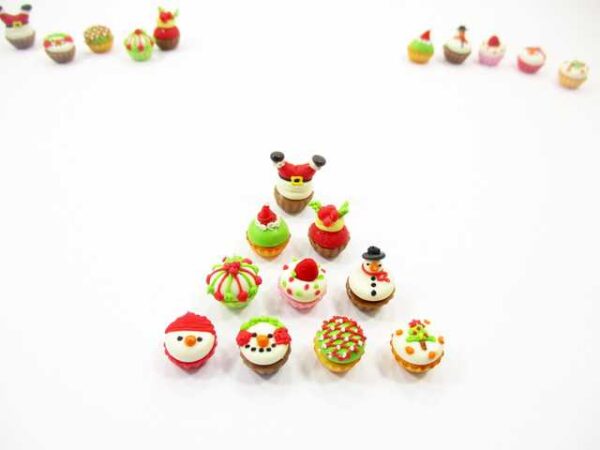 Dollhouse Miniature Food Christmas Seasonal Mixed 10 Cupcake Bakery Supply 16002
