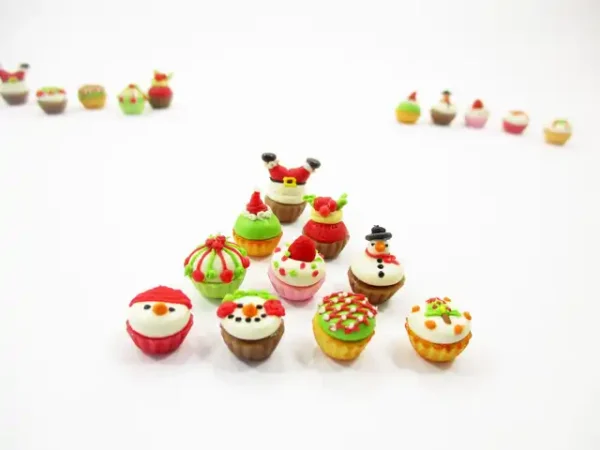 Dollhouse Miniature Food Christmas Seasonal Mixed 10 Cupcake Bakery Supply 16002 - Image 2