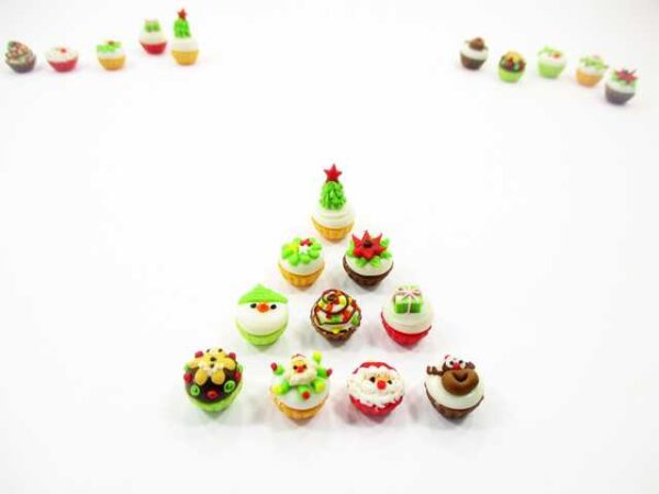 Dollhouse Miniature Food Christmas Seasonal Mixed 10 Cupcake Bakery Supply 16003