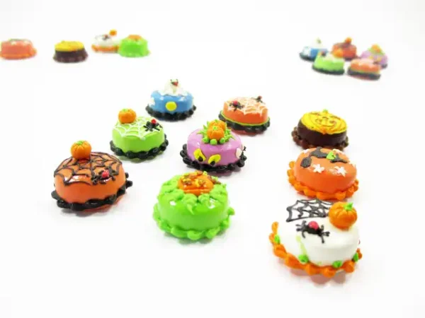 Dollhouse Miniature Food 9 Mixed Halloween Mini Cake 1.5 cm Bakery Sweet 16082 - Image 3