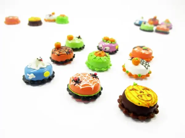 Dollhouse Miniature Food 9 Mixed Halloween Mini Cake 1.5 cm Bakery Sweet 16082 - Image 5