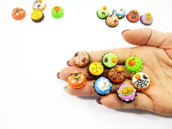 Dollhouse Miniature Food 9 Mixed Halloween Mini Cake 1.5 cm Bakery Sweet 16082 - Image 7