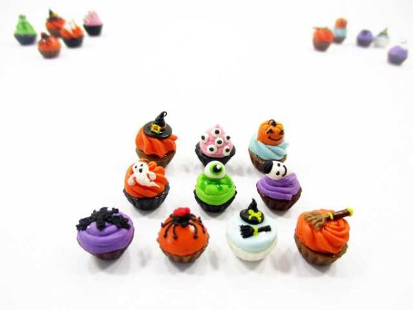 Dollhouse Miniature Food Halloween Designs Mixed 10 CupCake Bakery Sweet 16085