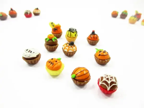 Dollhouse Miniature Food Halloween Designs Mixed 10 CupCake Bakery Sweet 16088 - Image 3