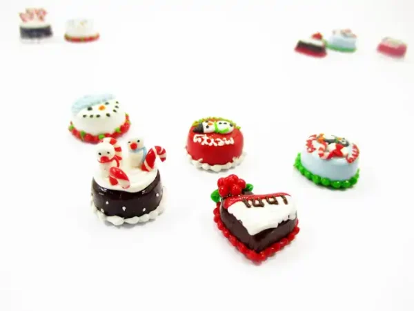 Dollhouse Miniature Food 5 Mini Christmas Cake 1.5 cm Seasonal Bakery 16105 - Image 4