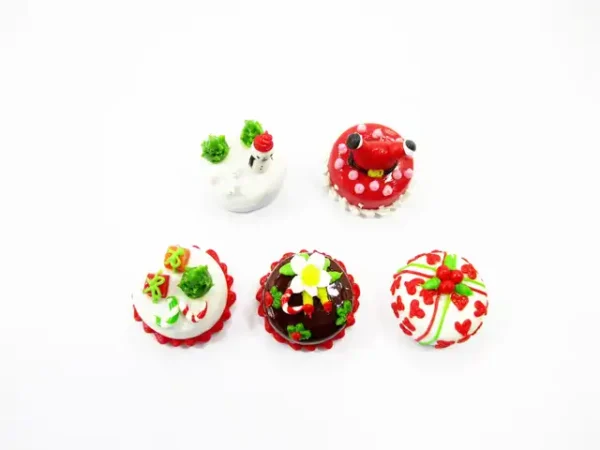 Dollhouse Miniature Food 5 Mini Christmas Cake 1.5 cm Tiny Bakery Supply 16107 - Image 2