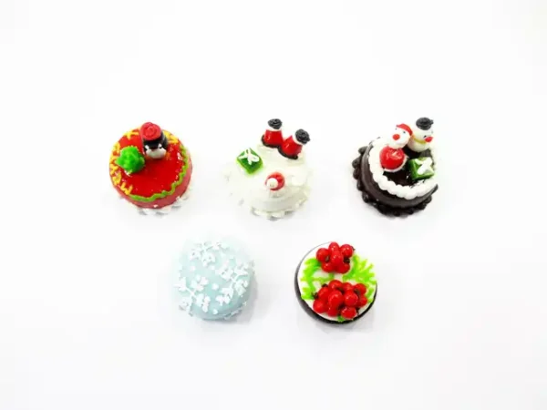 Dollhouse Miniature Food 5 Mini Christmas Cake 1.5 cm Tiny Bakery Supply 16110 - Image 2