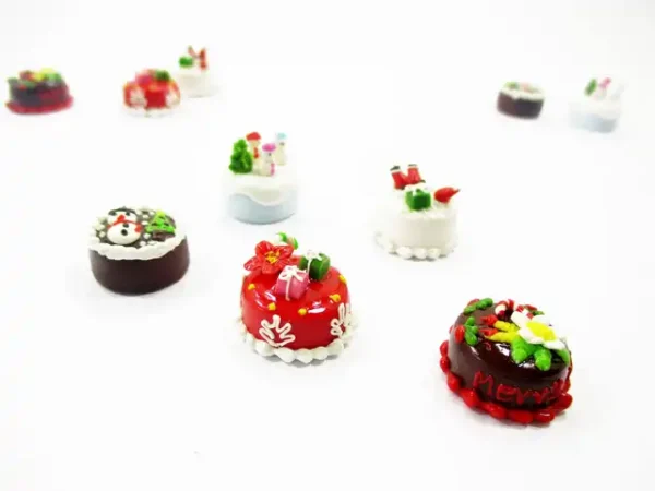 Dollhouse Miniature Food 5 Mini Christmas Cake 1.5 cm Seasonal Holiday 16112 - Image 3