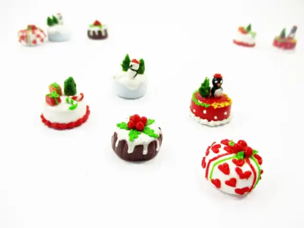 Dollhouse Miniature Food 5 Mini Christmas Cake 1.5 cm Seasonal Bakery 16114 - Image 3
