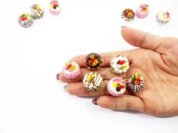 Dollhouse miniature Food 6 Mixed Fruit Flower Cake 1.8 cm Mini Tiny Bakery 16241 - Image 6
