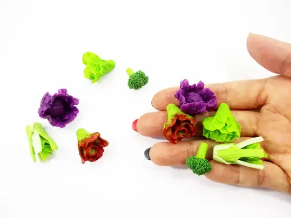 Mixed 10 Loose Red Green Salad Vegetables 1:6 Dollhouse Miniature Food 16651 - Image 9
