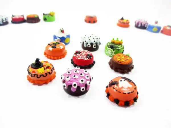 Dollhouse Miniature Food 9 Mini Halloween Mixed Cake 1.5 cm Bakery Supply 16673 - Image 3