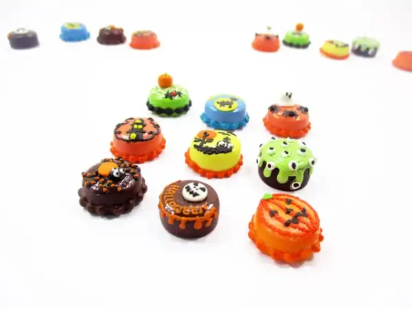 Dollhouse Miniature Food 9 Mini Halloween Mixed Cake 1.5 cm Bakery Supply 16674 - Image 3