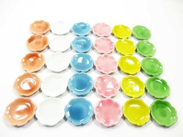 Mixed Color Scallop Plate Mini Dish Dollhouse Miniature Ceramic 2.5cm