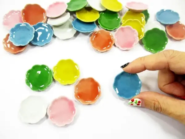 Mixed Color Scallop Plate Dish Dollhouse Miniatures Kitchen Ceramic 3cm - Image 4