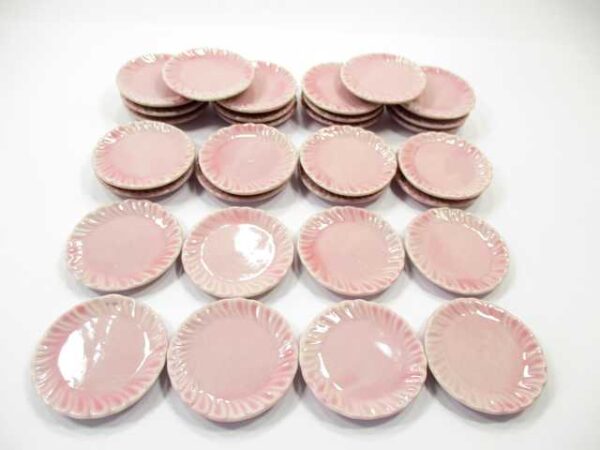 Dollhouse Miniature Kitchenware Ceramic Mini Pink Round Plate Dish 3.5cm