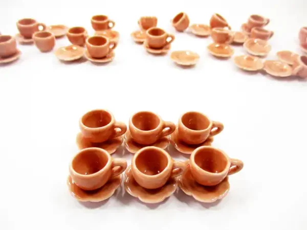 1:6 Dollhouse Miniature Ceramic Salmon Coffee Cup Saucer Scallop Plate #M - Image 2