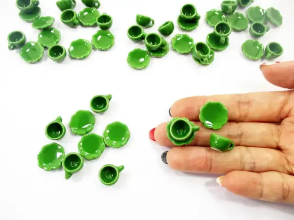 Dollhouse Miniature Ceramic Green Coffee Cup Saucer Scallop Plate #S - Image 5