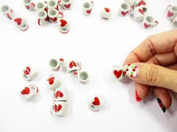 1:6 Dollhouse Miniature Ceramic NEW HEART PAINT Coffee Tea Cup Mug #L Supply - Image 4