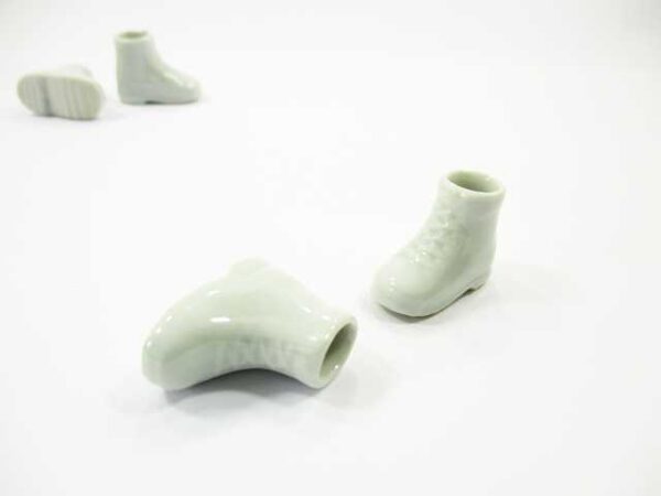 2 White Shoe Ceramic Vase Planter Pot Dollhouse Miniature Ceramic Supply 12803