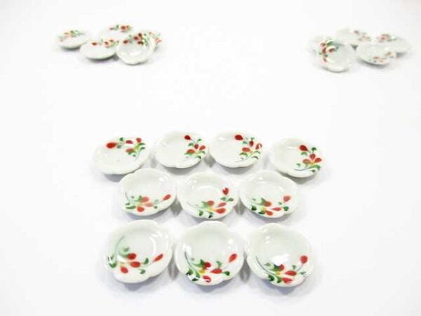 10x20mm Red Orchid Flower Scallop Plate Dish Dollhouse Miniature Ceramic 12950
