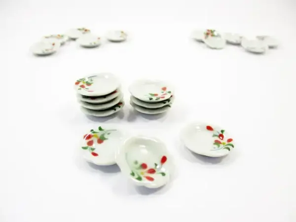 10x20mm Red Orchid Flower Scallop Plate Dish Dollhouse Miniature Ceramic 12950 - Image 3