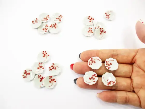 10x15mm Red Paint Scallop Plate Dish Saucer Dollhouse Miniature Ceramic 12978 - Image 5