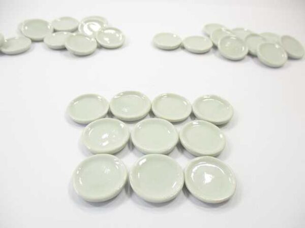 20mm White Round Plate Dish Dollhouse Miniature Ceramic Food Supply